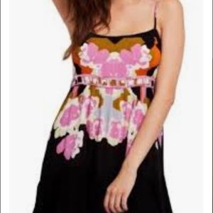 Free People Sweet Lucy dress in black, xs


Questions? Leave a comment below!